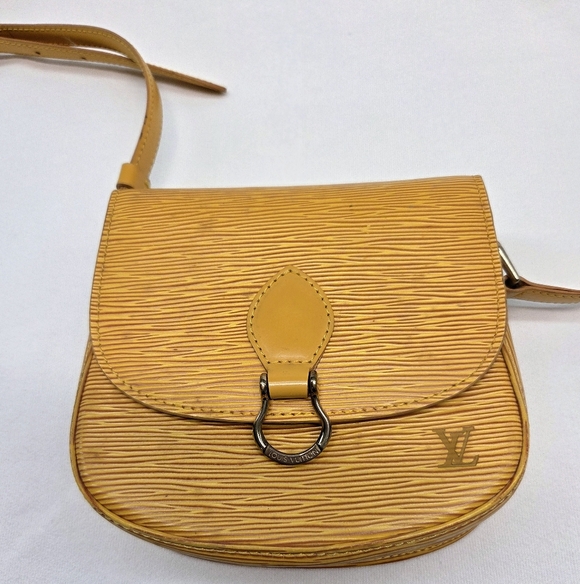 Louis Vuitton Saint-Cloud Mini Tassiri Yellow Epi Leather shoulder bag.